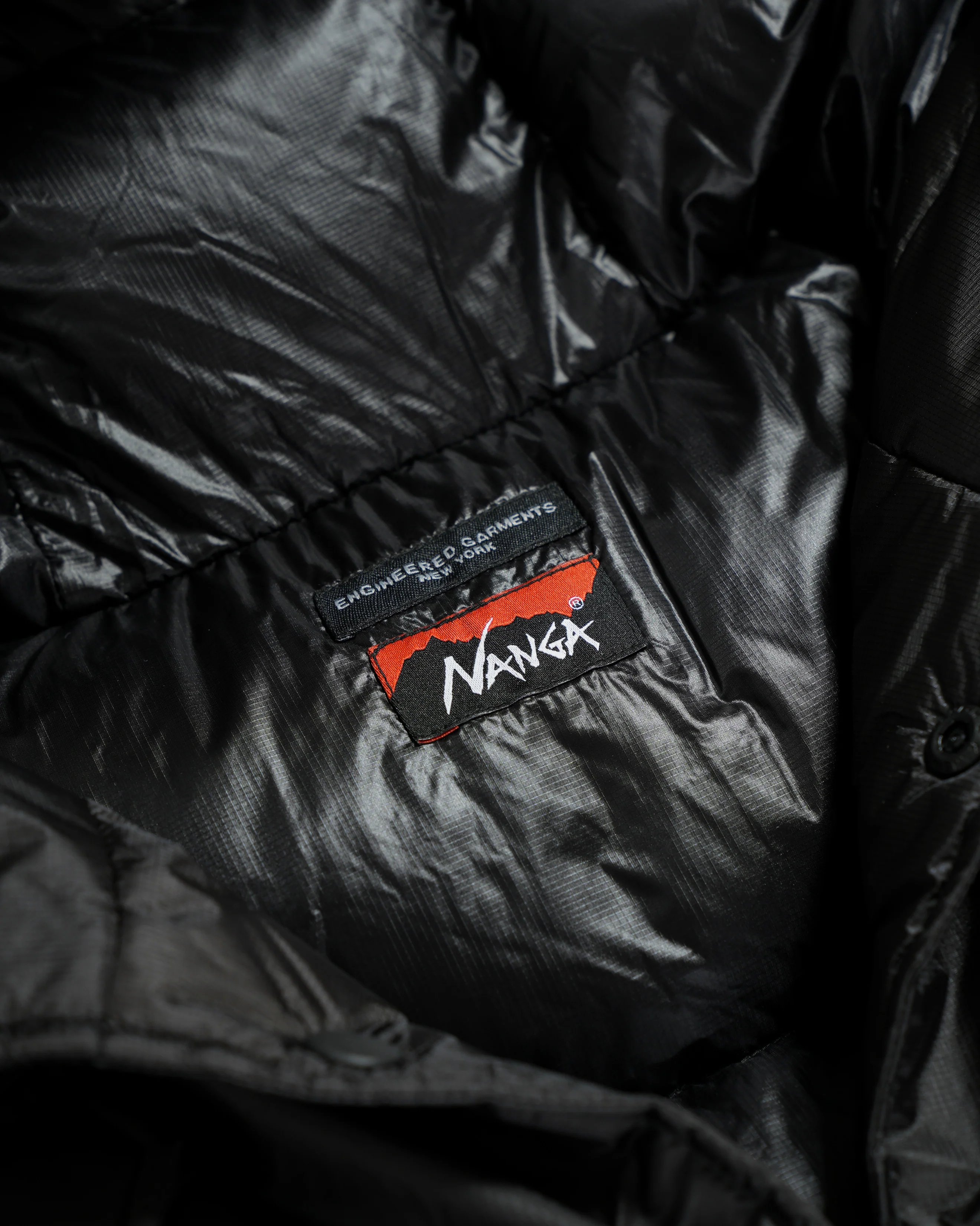 Field Down Vest - Black - Aurora Light - Image 2