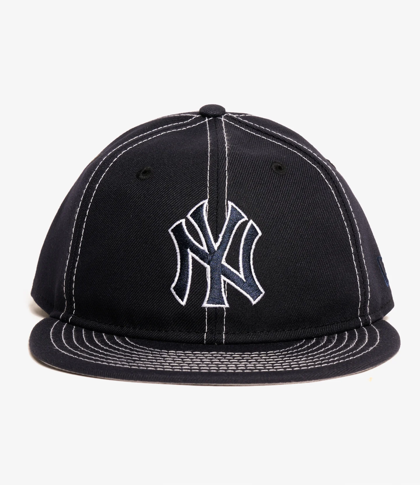 NNY Special -  Yankees - New Era Retro Crown 9Fifty Snapback- Navy / White Stitch