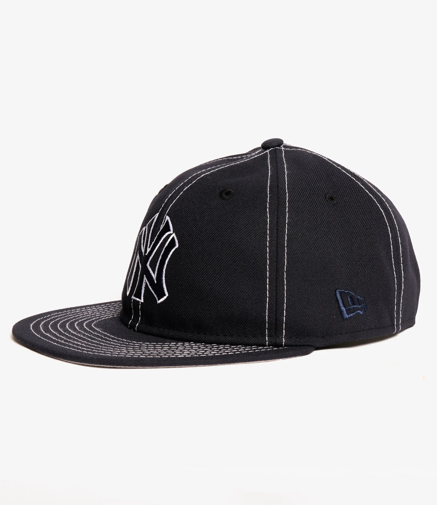 NNY Special -  Yankees - New Era Retro Crown 9Fifty Snapback- Navy / White Stitch - Image 2