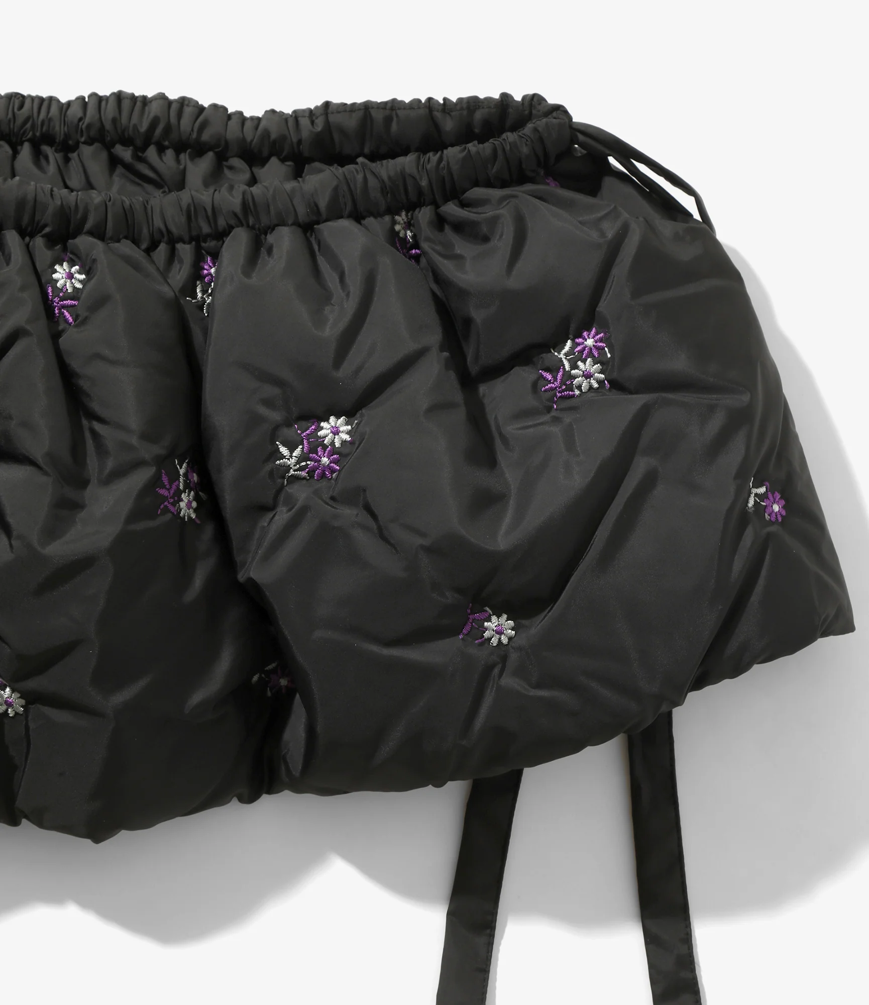 Padded Variation Apron - Black - Original Floral Embroidery - Image 2