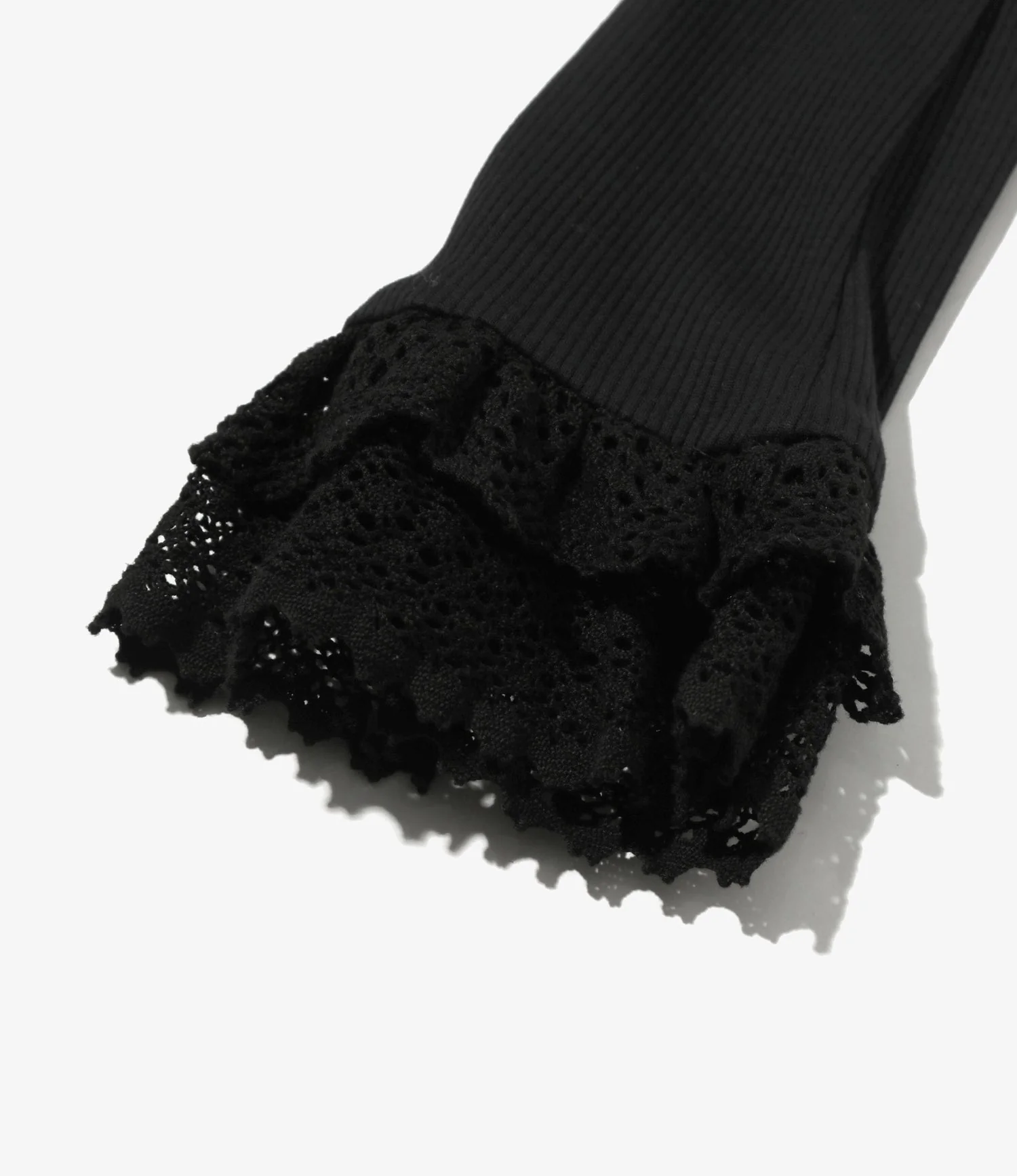 Women's Ribbed Lace Cuff Pullover Tee - Black - Image 4