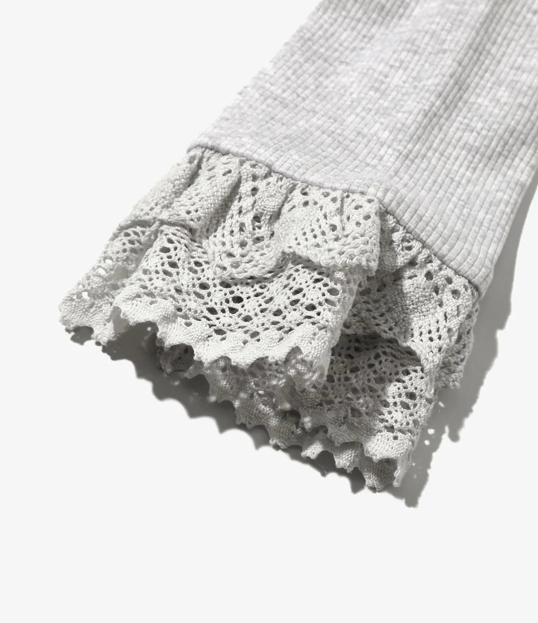 Women's Ribbed Lace Cuff Pullover Tee - H.Grey - Image 3