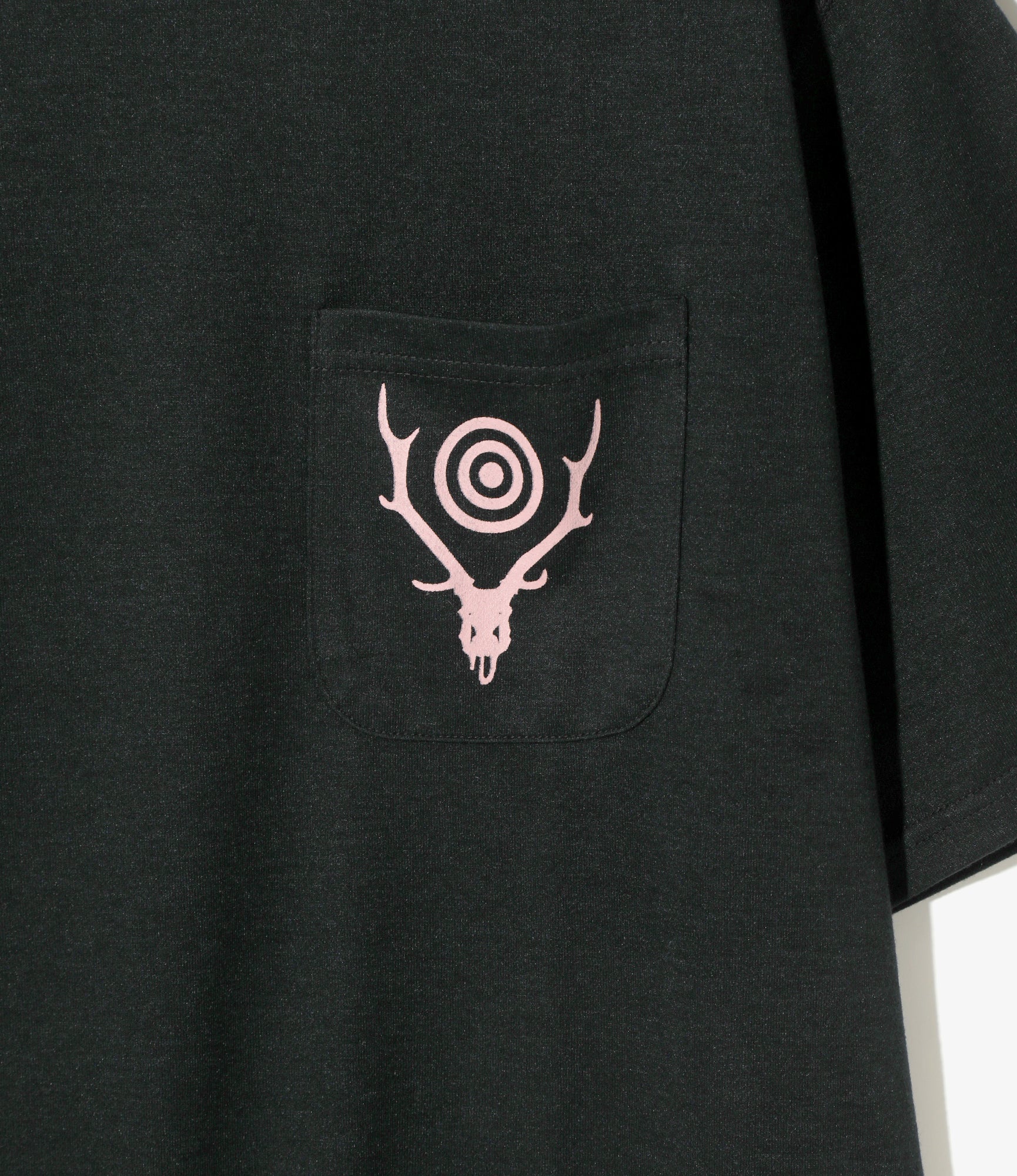 S/S Round Pocket Tee - Black - Circle Horn - Image 2