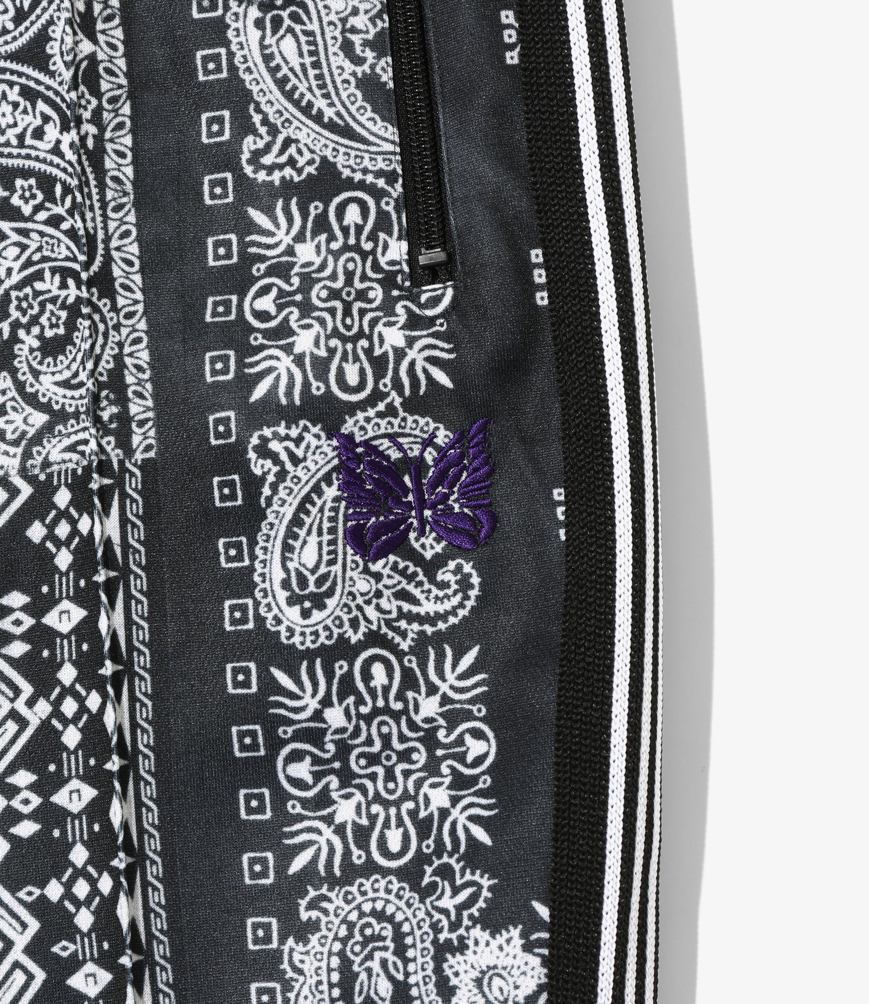 Needles x MIYAGIHIDETAKA - Track Shorts - Black - Bandana Print - Image 3