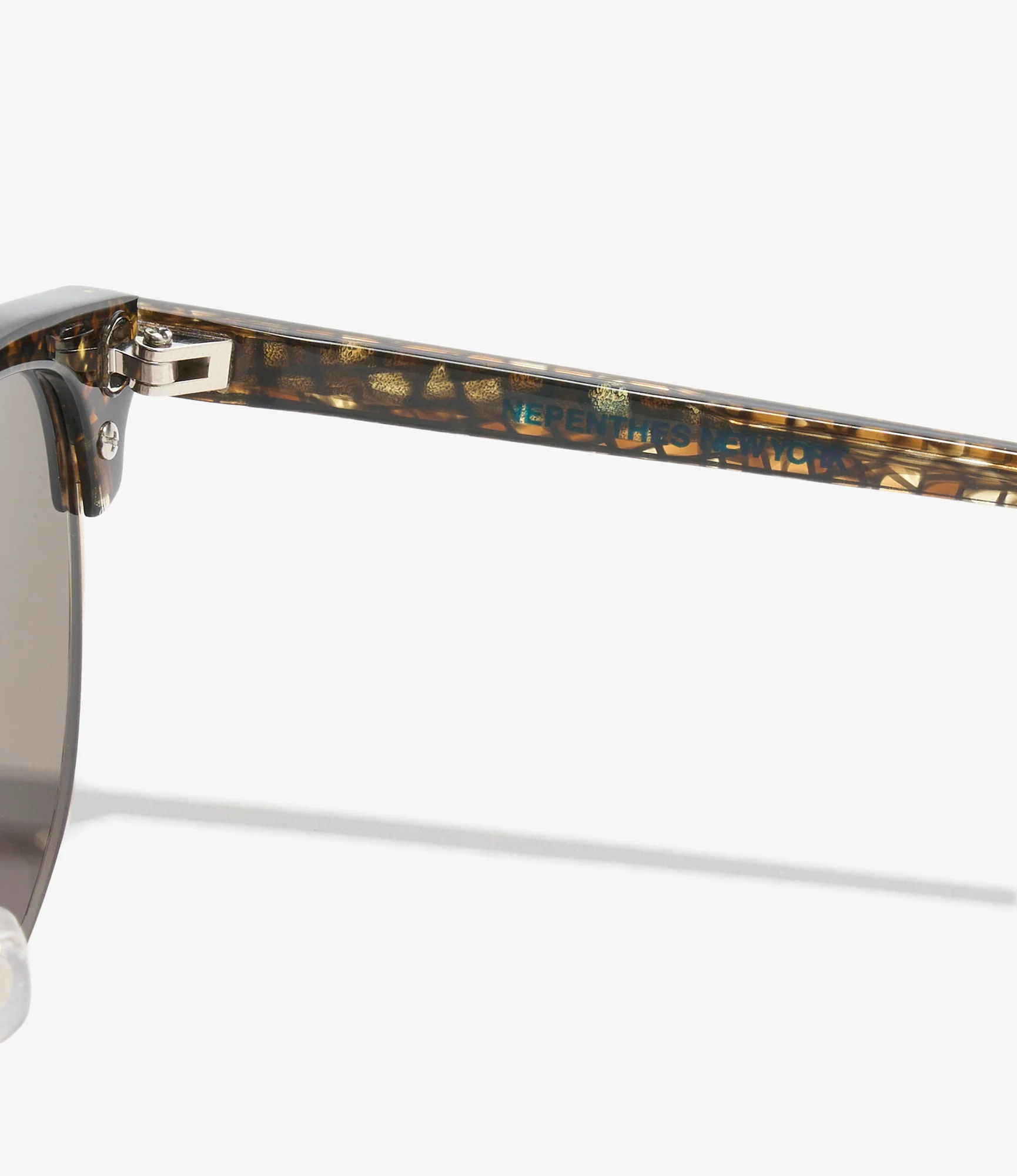 Nepenthes New York x Very Nerd - Hackney - Gold / Black - Image 4
